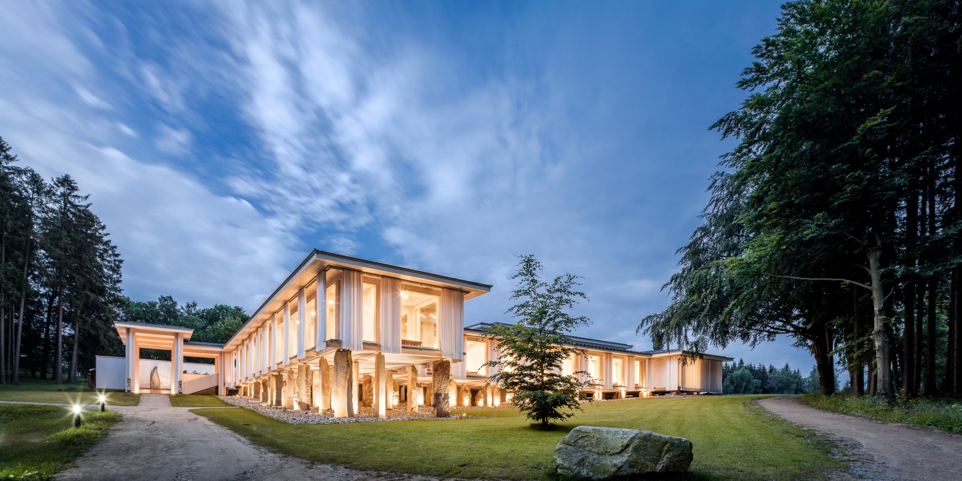 <p>WELLNESS DES AYURVEDISCHEN PAVILLONS</p>