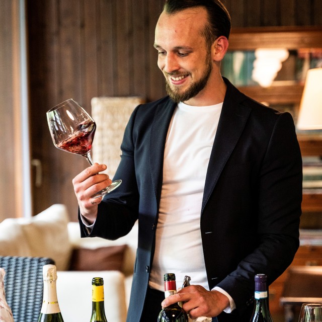 Užijte si řízené degustace vína se someliérem